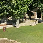 Mas De Bonnafoux * Beaucaire (Gard)