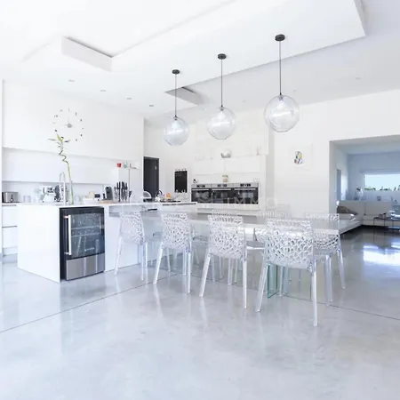 Holiday home Mas De Bonnafoux *