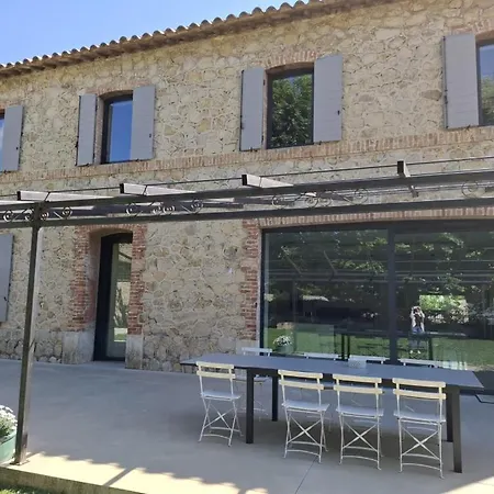Mas De Bonnafoux * Beaucaire (Gard)